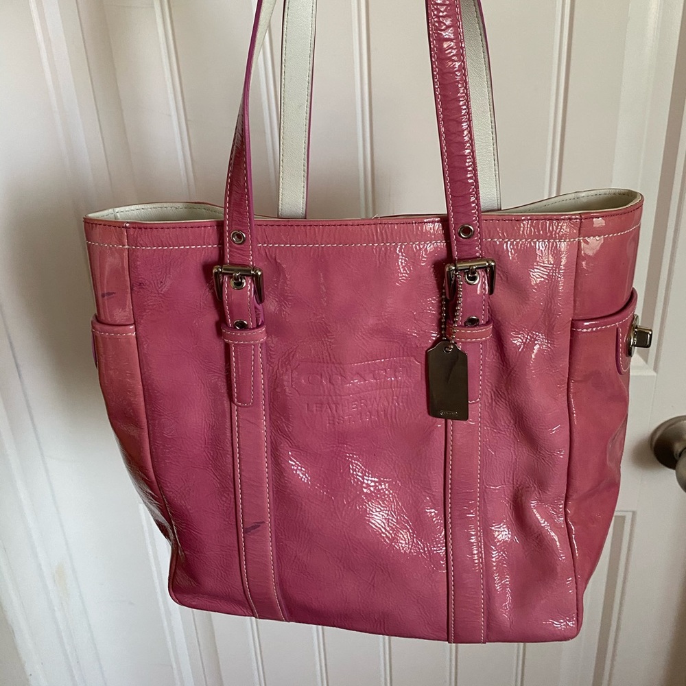 Coach pink shoulder bag